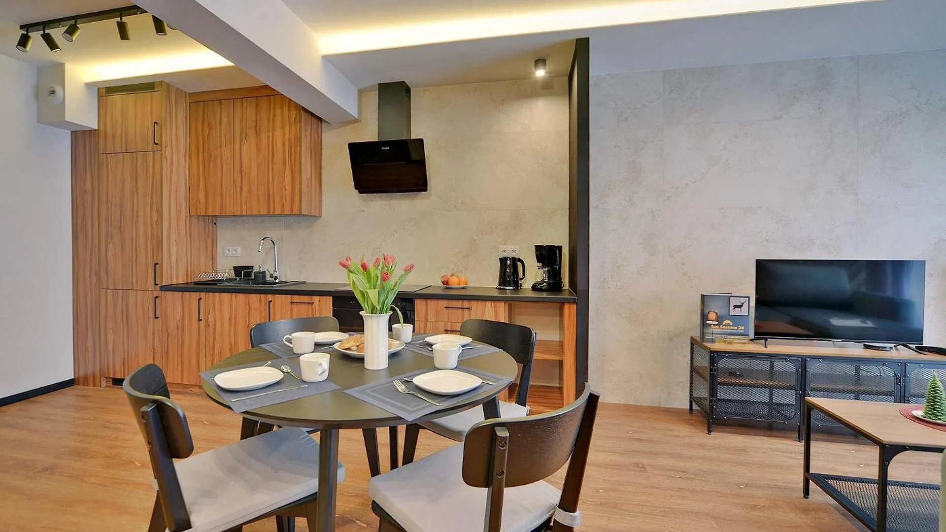 아파트 Przytulne Apartamenty Sun Seasons 24 W Karpaczu Z Parkingiem By Noclegi Renters